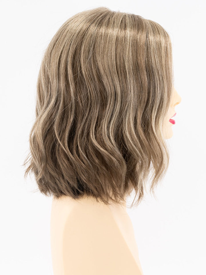 Almond Breeze | 18/22 | Cool dark Blonde with Highlights