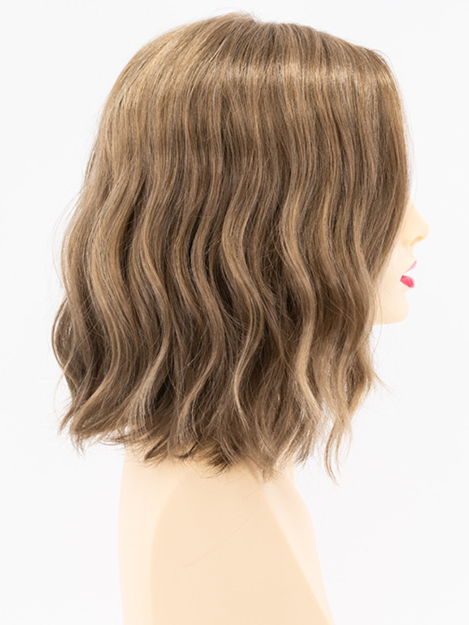 Dark Blonde | 16/23 | Neutral Dark Blonde with Highlights