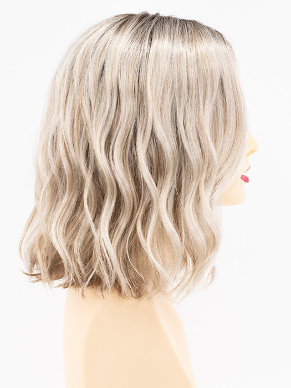 Platinum Shadow | 613 R8 | Rooted Pale Platinum Blonde