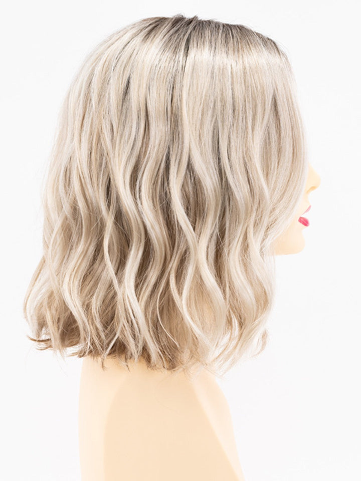 Platinum Shadow | 613 R8 | Rooted Pale Platinum Blonde