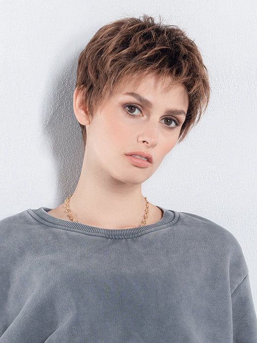 Chocolate Rooted 830.27.33 | Medium Brown, Light Auburn, Dark Strawberry Blonde, And Dark Auburn Blend With Shaded Roots