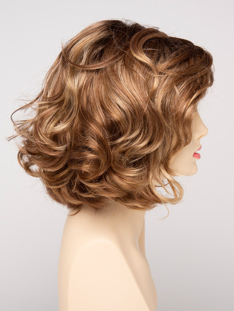Golden Nutmeg | 27/26/23 R8 | 3-Tone blend of a Cinnamon Brown Base, Chocolate, Brown Roots, and Golden Blonde highlights