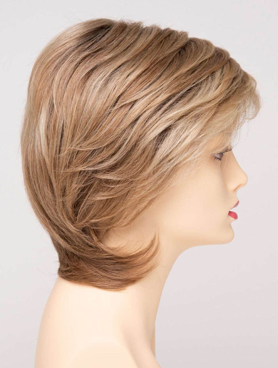 Sparkling Champagne | 26/23/14 R8 | Rooted Neutral Light Blonde