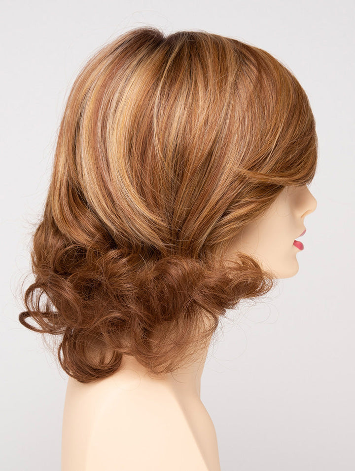 Golden Nutmeg | 27/26/23 R8 | 3-Tone blend of a Cinnamon Brown Base, Chocolate, Brown Roots, and Golden Blonde highlights