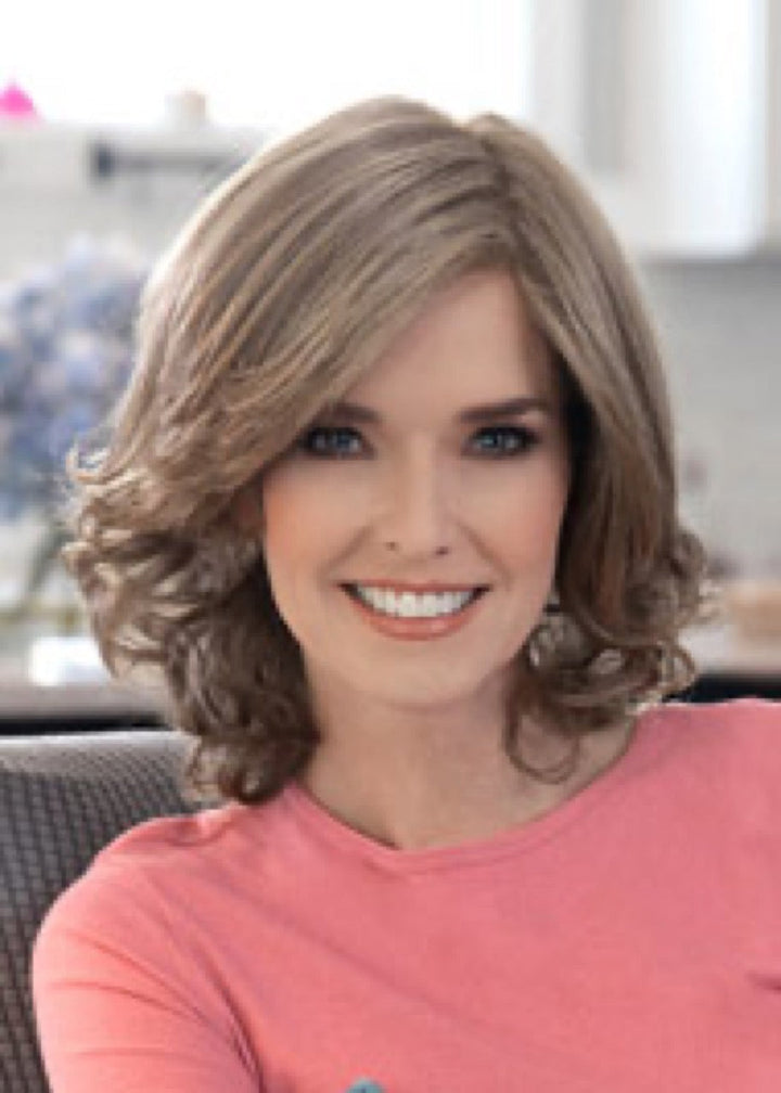 Danielle in Mocha Frost