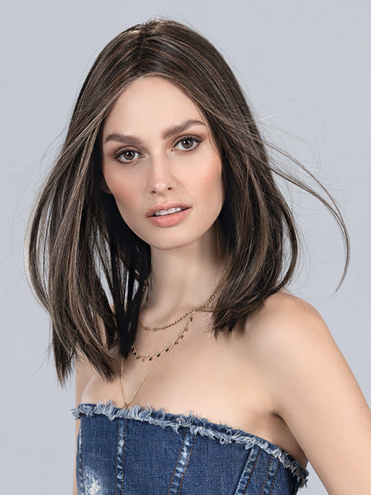 Coffee Brown Mix | 8.6.20 | Medium Brown And Dark Brown With Light Strawberry Blonde Blend