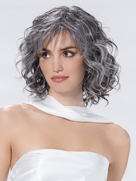 Salt/Pepper Mix 51.44.39 | Black/Dark Brown, Darkest Brown, And Lightest Brown With Grey Blend