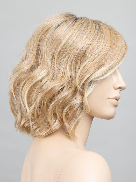 Sahara Beige Rooted 26.20.25 | Light Golden Blonde, Light Strawberry Blonde, And Lightest Golden Blonde Blend With Shaded Roots