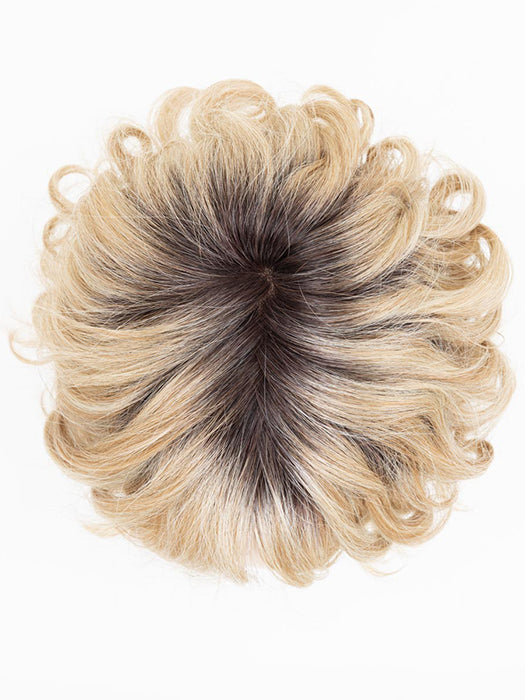 Sahara Beige Rooted 26.20.25 | Light Golden Blonde, Light Strawberry Blonde, And Lightest Golden Blonde Blend With Shaded Roots