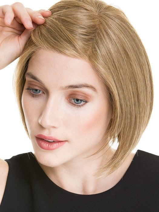 Mood Deluxe in Sand Mix 14.26.20 | Medium Ash Blonde, Light Gold Blonde and Light Strawberry Blonde Blend