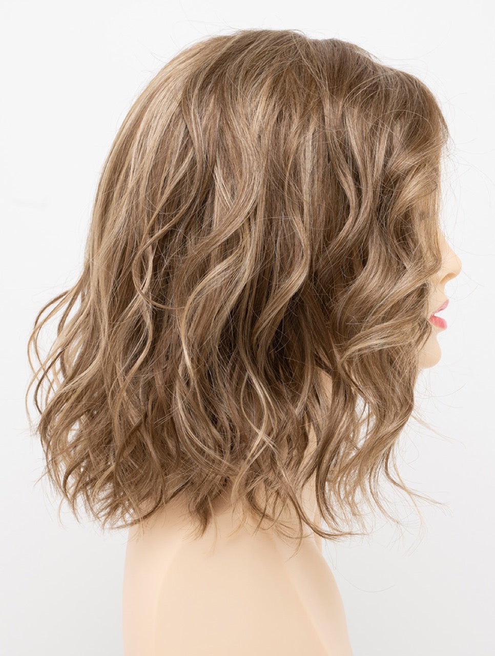 Mocha Frost | 18/26 | Cool Medium Blonde with Highlights