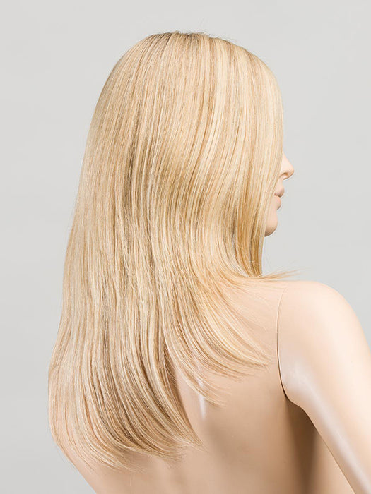 Champagne Rooted 22.26.25 | Light Neutral Blonde And Light/Lightest Golden Blonde Blend And Shaded Roots