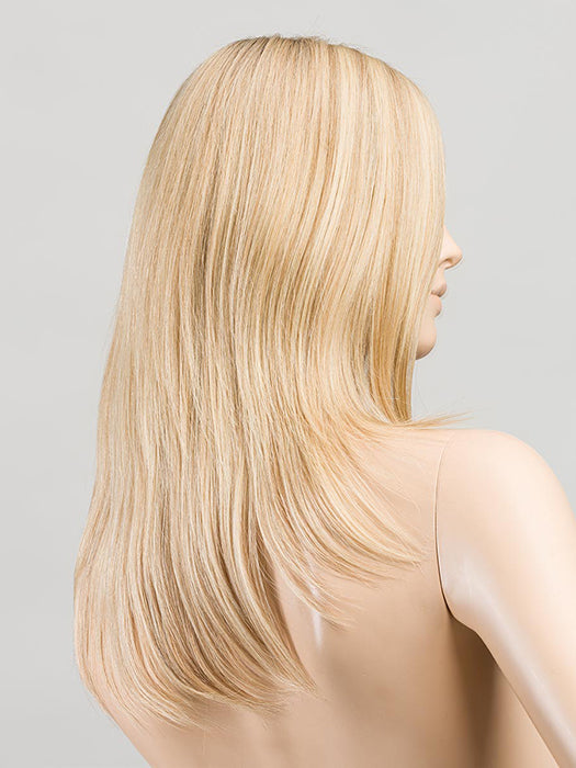 Champagne Rooted 22.26.25 | Light Neutral Blonde And Light/Lightest Golden Blonde Blend And Shaded Roots