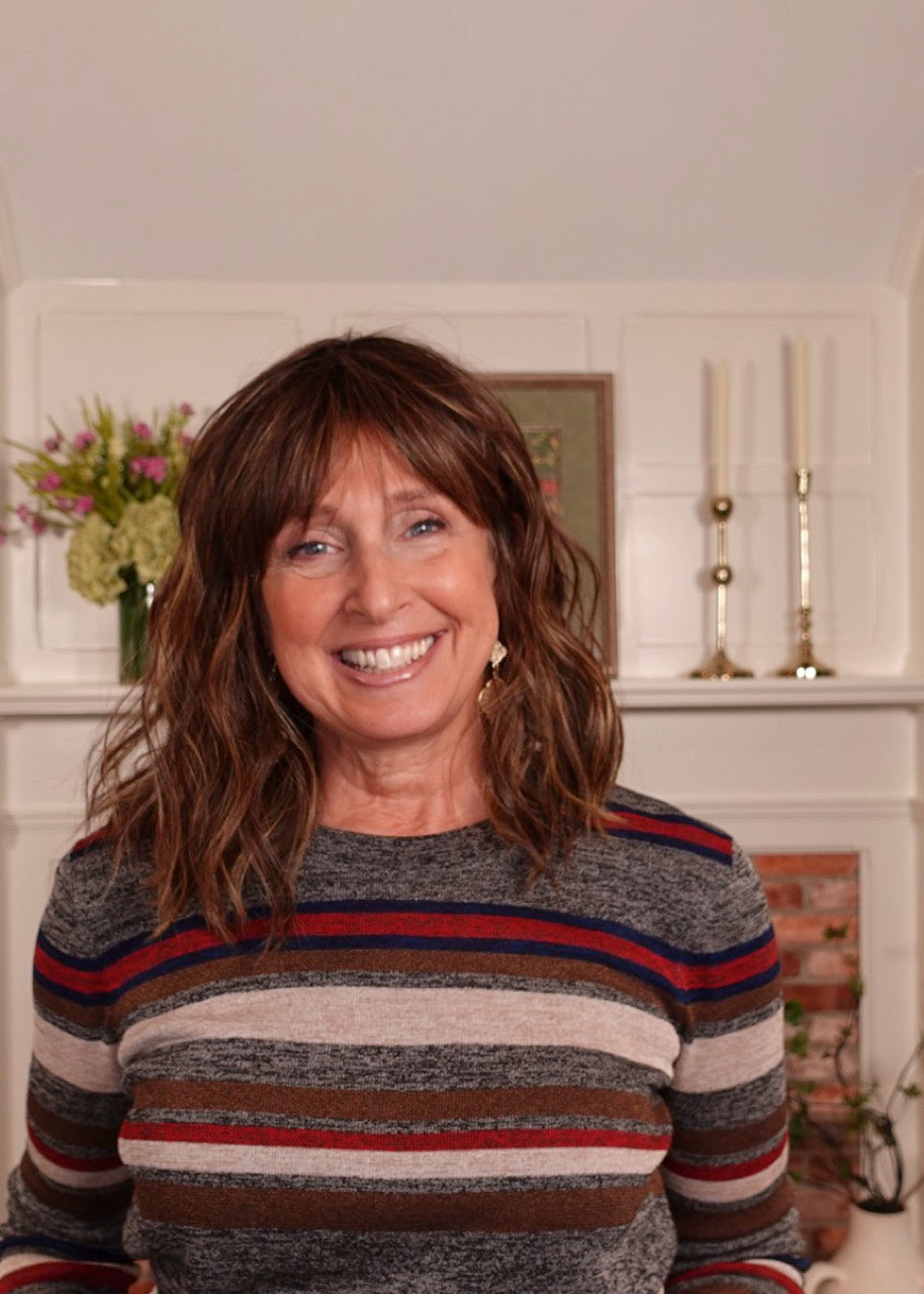 Frannie wearing Frankie in CKISSRT4