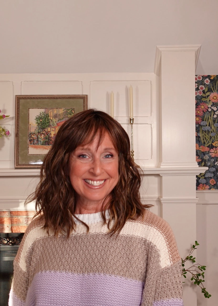 Frannie wearing Frankie in CKISSRT4