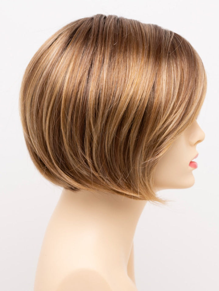 Golden Nutmeg | 27/26/23 R8 | 3-Tone blend of a Cinnamon Brown Base, Chocolate, Brown Roots, and Golden Blonde highlights