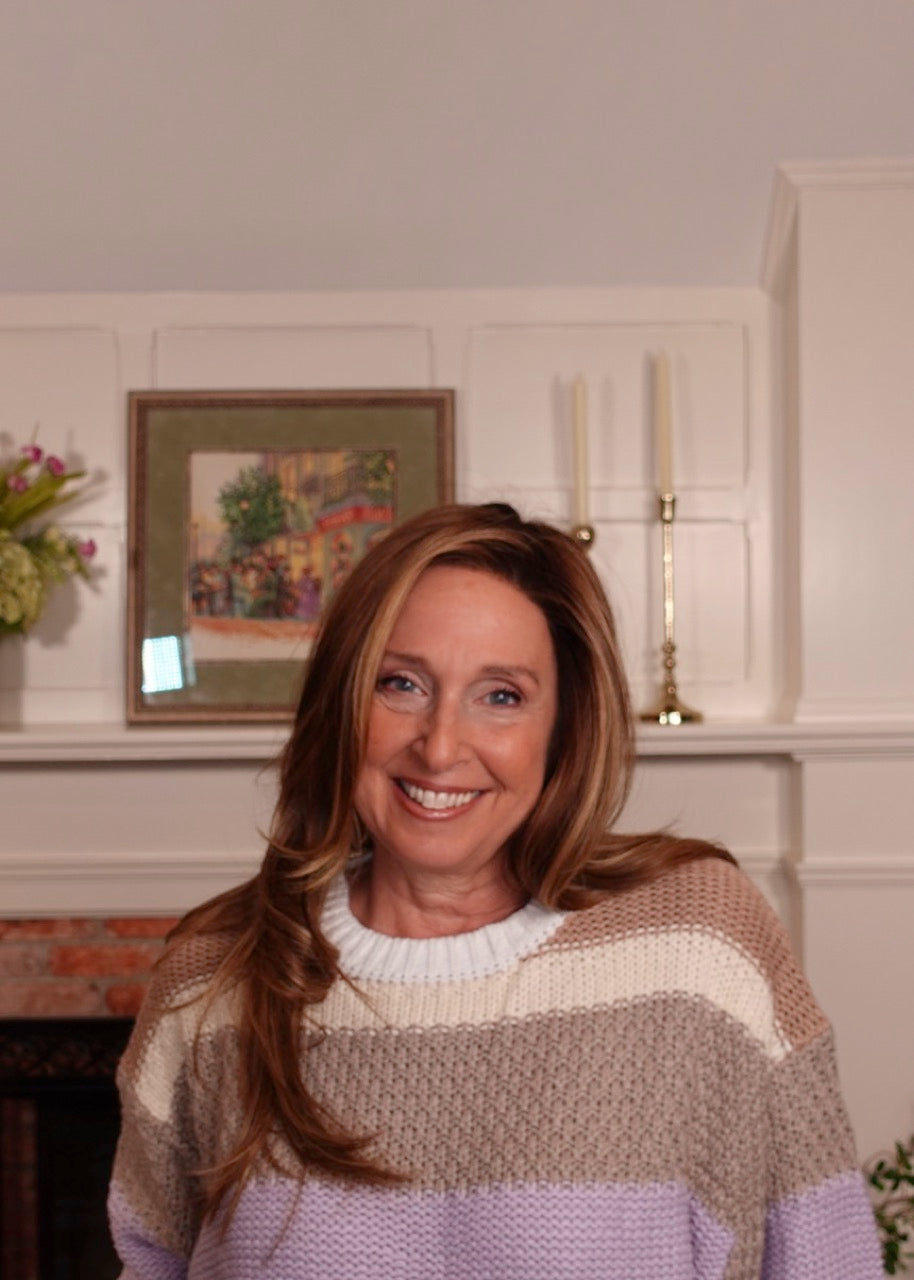 Frannie wearing Mirage Deluxe in Light Bernstein Rooted