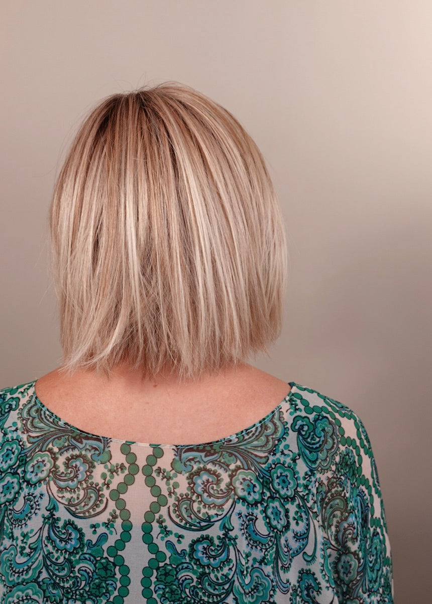 Frannie wearing Ready in Pearl Blonde Rooted