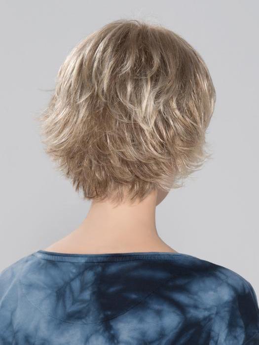 Champagne Rooted 22.20.25 | Light Neutral Blonde, Light Strawberry Blonde, Lightest Golden Blonde Blend with Shaded Roots