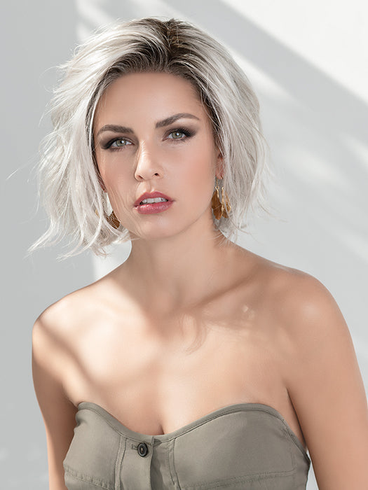 Silver Blonde Rooted 60.1001.24 | Pearl White And Winter White With Lightest Ash Blonde Blend And Shaded Roots