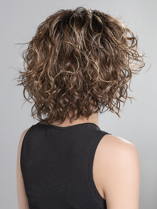 Nut Multi Shaded 8.30.26.27 | Medium Brown base with Light Golden Blonde highlights and Light Auburn lowlights