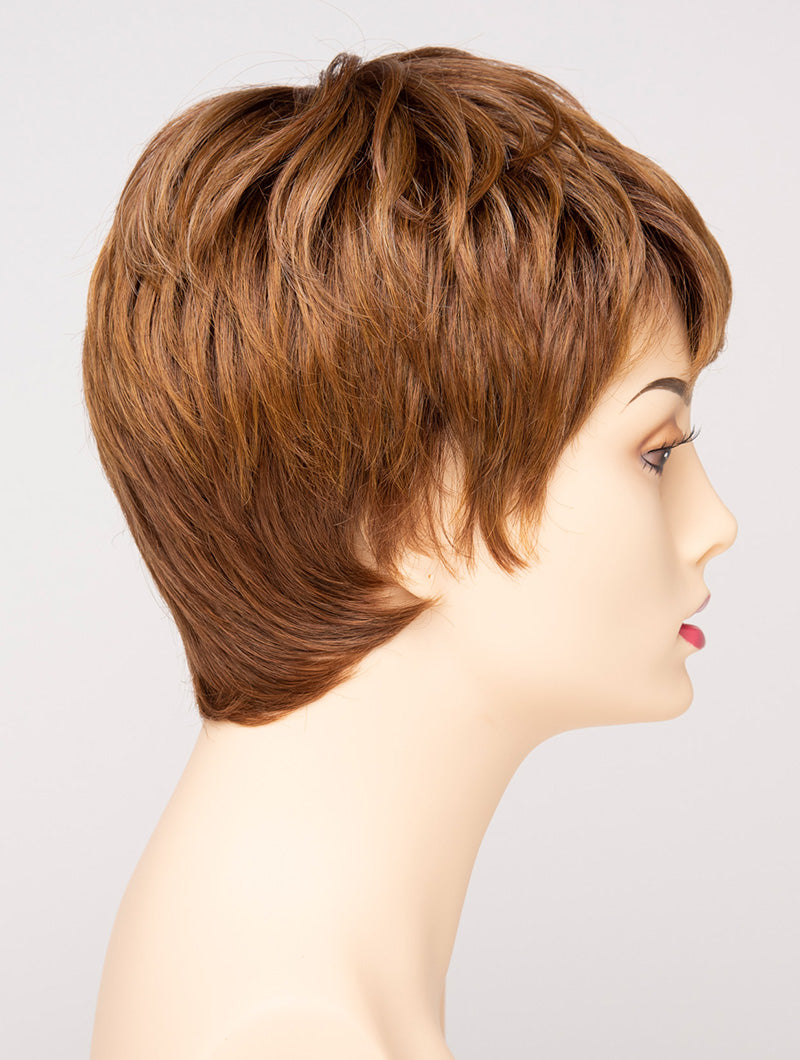 Golden Nutmeg | 27/26/23 R8 | 3-Tone blend of a Cinnamon Brown Base, Chocolate, Brown Roots, and Golden Blonde highlights