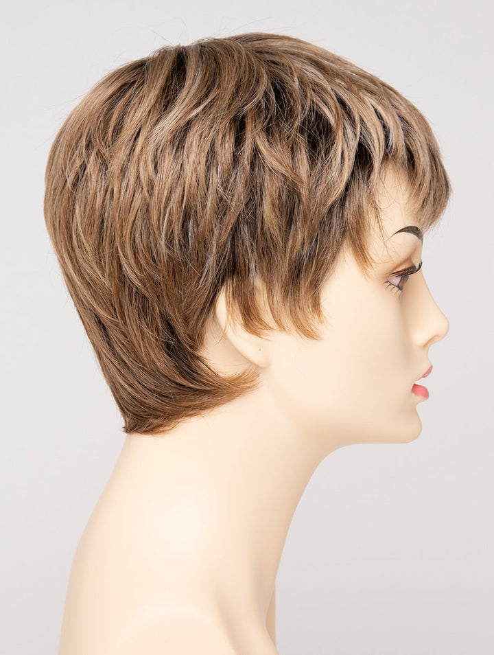 Sparkling Champagne | 26/23/14 R8 | Rooted Neutral Light Blonde