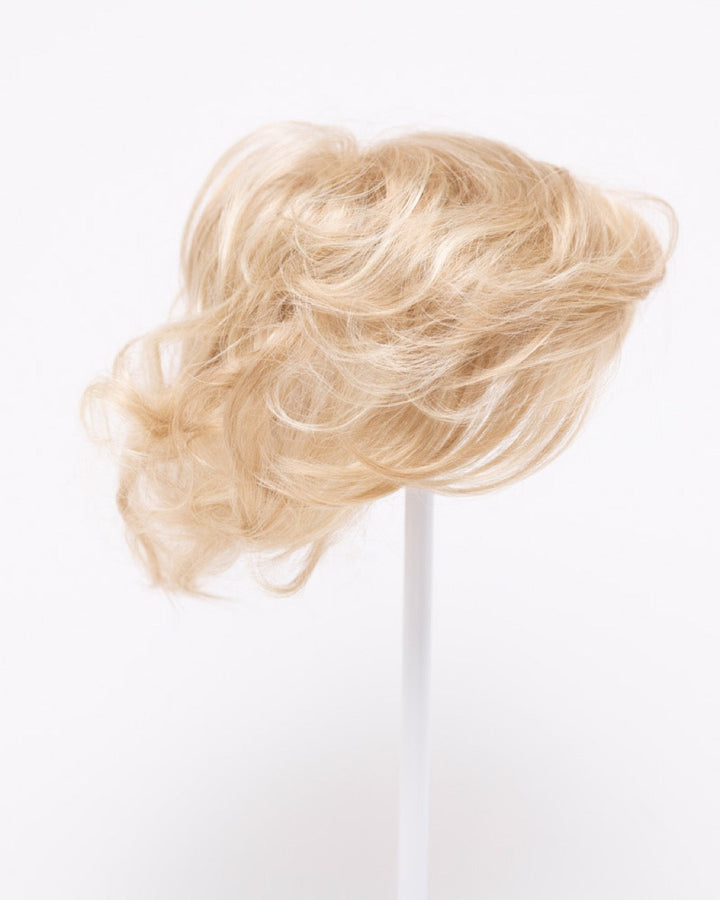Medium Blonde | 26/23 | Sandy Blonde