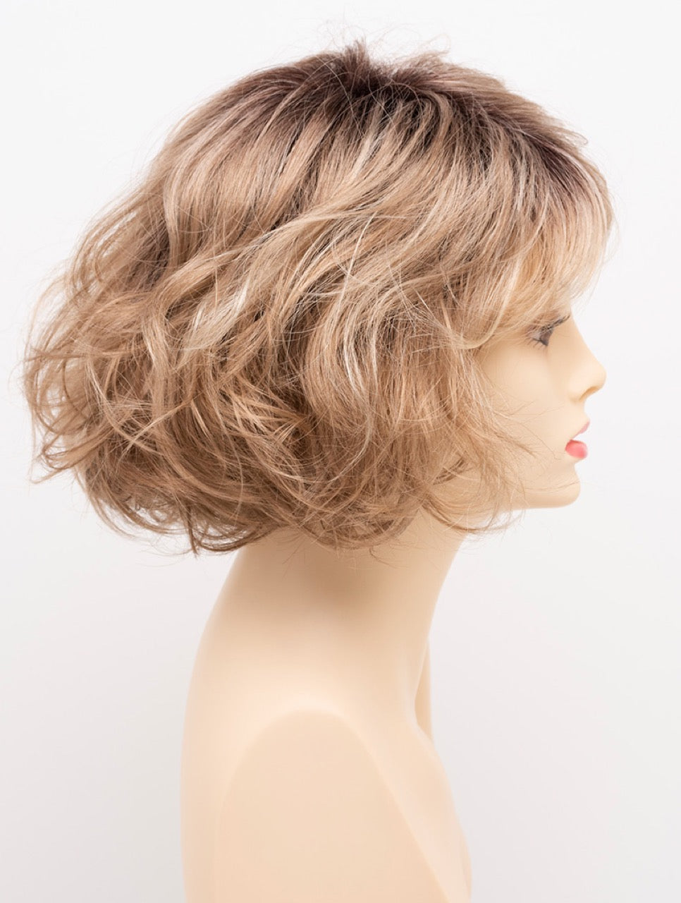 Sparkling Champagne | 26/23/14 R8 | Rooted Neutral Light Blonde