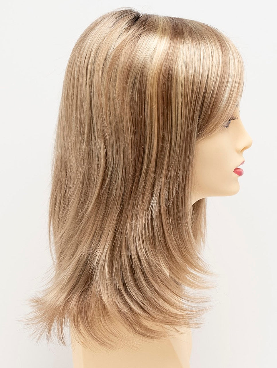 Sparkling Champagne | 26/23/14 R8 | Rooted Neutral Light Blonde