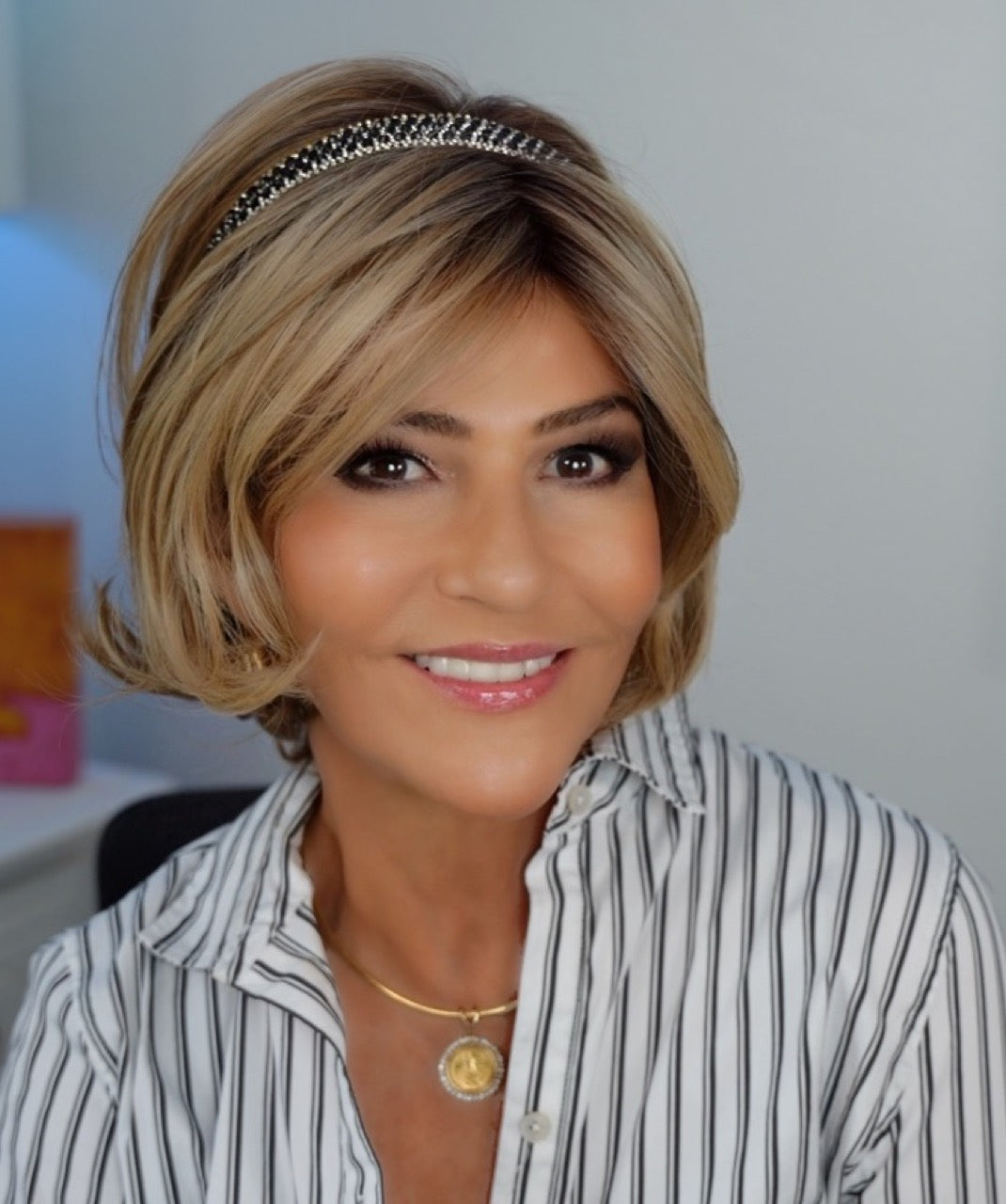 Marlene wearing s105 gloria in 12/R8