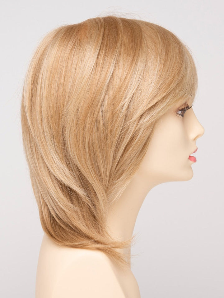 Medium Blonde | 26/23 | Sandy Blonde