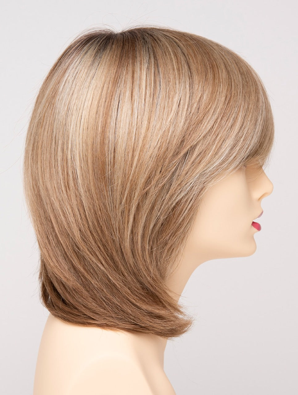 Sparkling Champagne | 26/23/14 R8 | Rooted Neutral Light Blonde