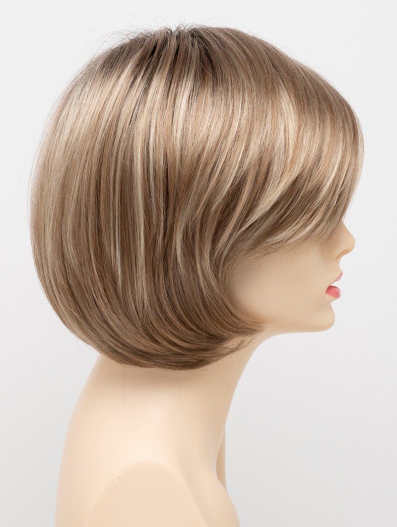 Sparkling Champagne | 26/23/14 R8 | Rooted Neutral Light Blonde
