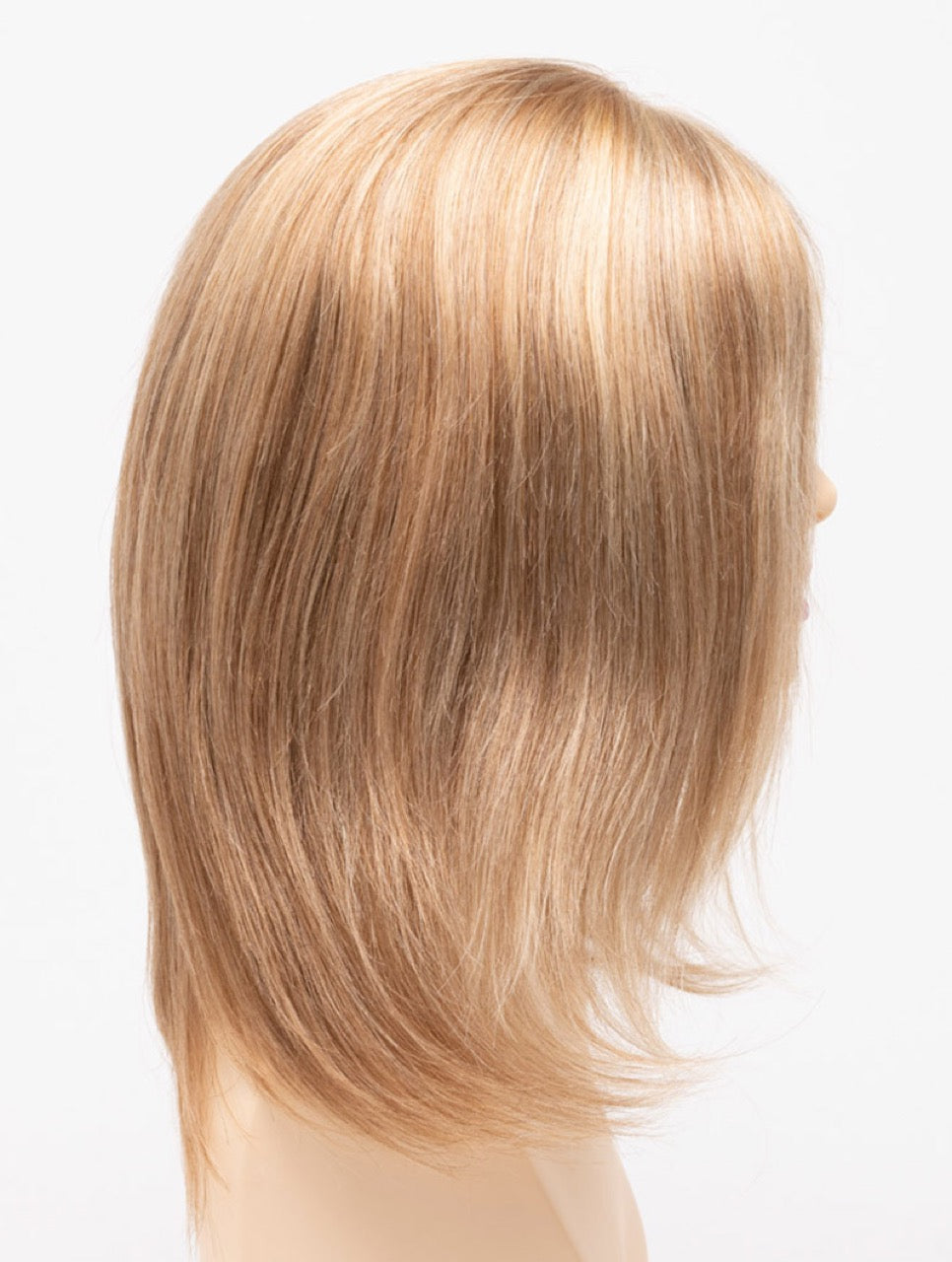 Dark Blonde | 16/23 | Neutral Dark Blonde with Highlights