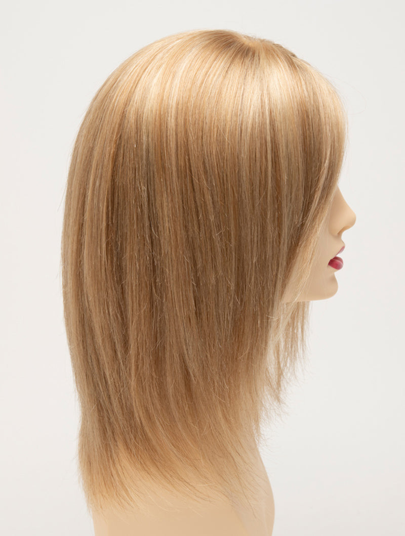 Sparkling Champagne | 26/23/14 R8 | Rooted Neutral Light Blonde