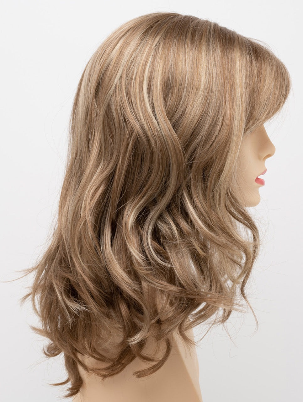 Dark Blonde | 16/23 | Neutral Dark Blonde with Highlights