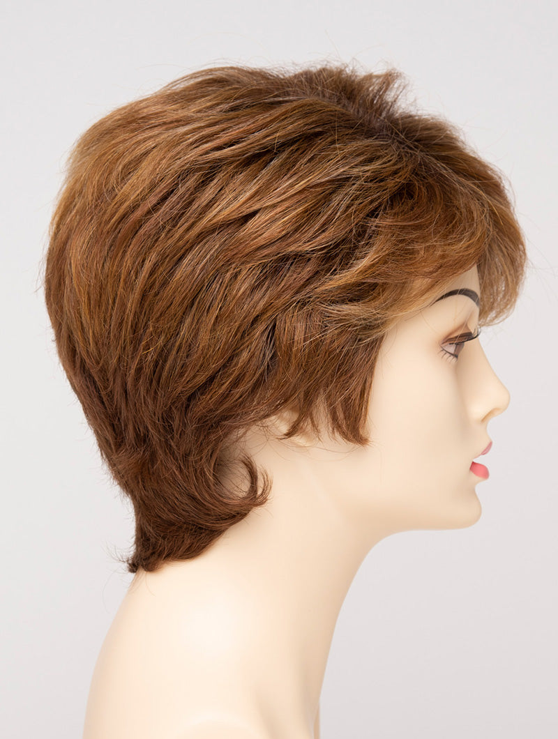 Golden Nutmeg | 27/26/23 R8 | 3-Tone blend of a Cinnamon Brown Base, Chocolate, Brown Roots, and Golden Blonde highlights