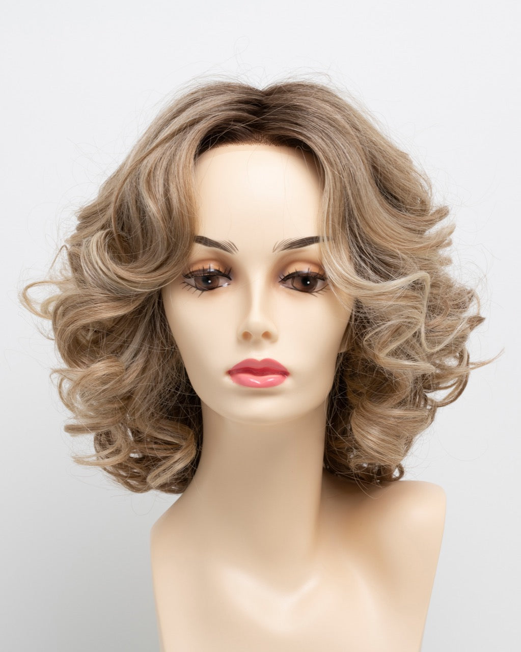 Isabella in Sparkling Champagne