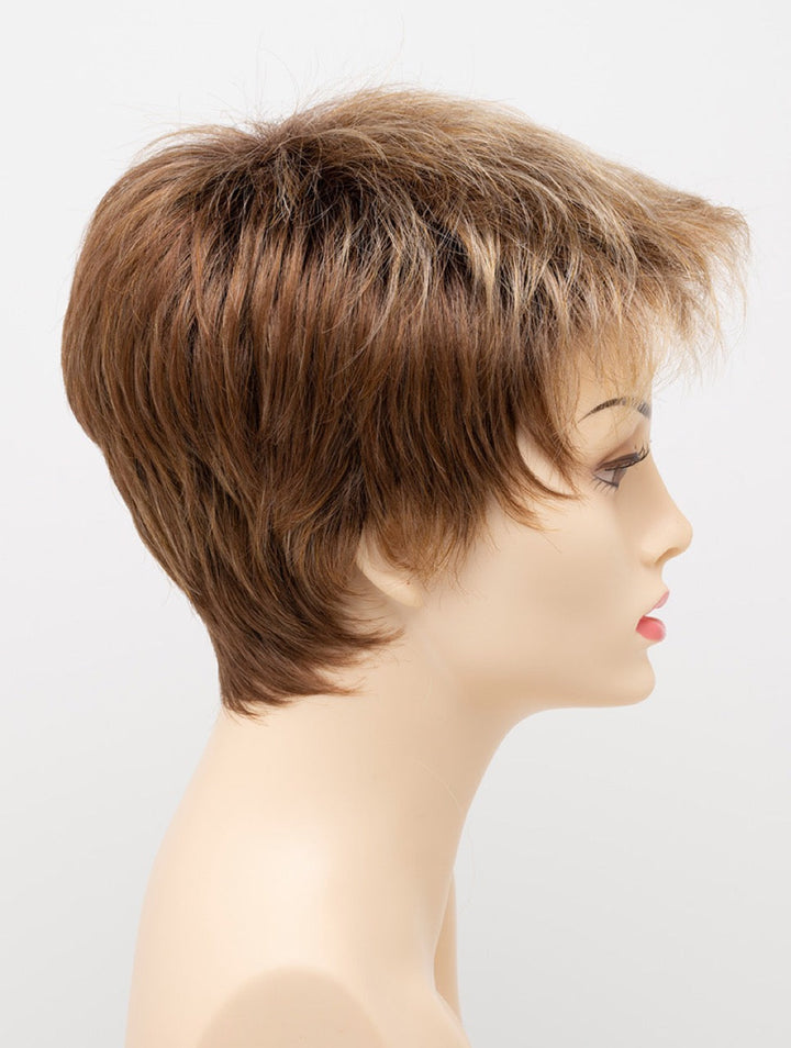 Golden Nutmeg | 27/26/23 R8 | 3-Tone blend of a Cinnamon Brown Base, Chocolate, Brown Roots, and Golden Blonde highlights