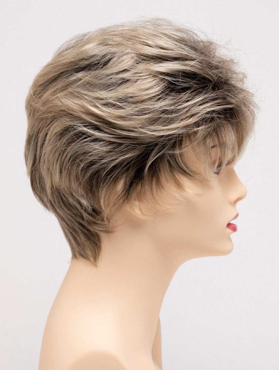 Champagne Shadow | 14/613 R8 | Rooted Pale Golden Blonde