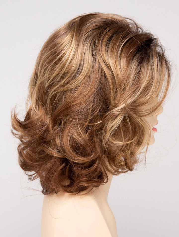 Golden Nutmeg | 27/26/23 R8 | 3-Tone blend of a Cinnamon Brown Base, Chocolate, Brown Roots, and Golden Blonde highlights