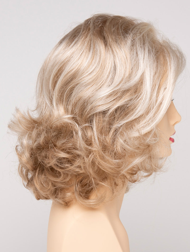 Light Blonde | 601 | Cool Pale Blonde