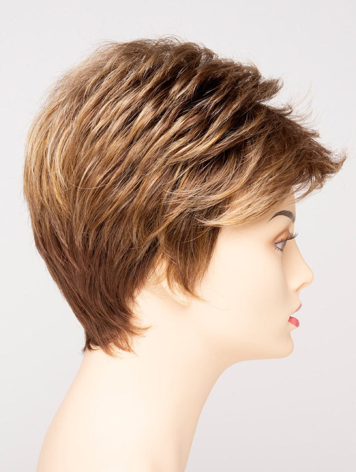 Golden Nutmeg | 27/26/23 R8 | 3-Tone blend of a Cinnamon Brown Base, Chocolate, Brown Roots, and Golden Blonde highlights