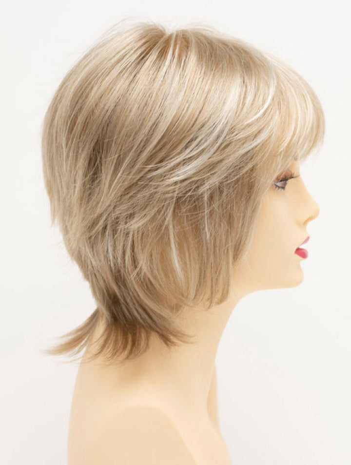 Light Blonde | 601 | Cool Pale Blonde