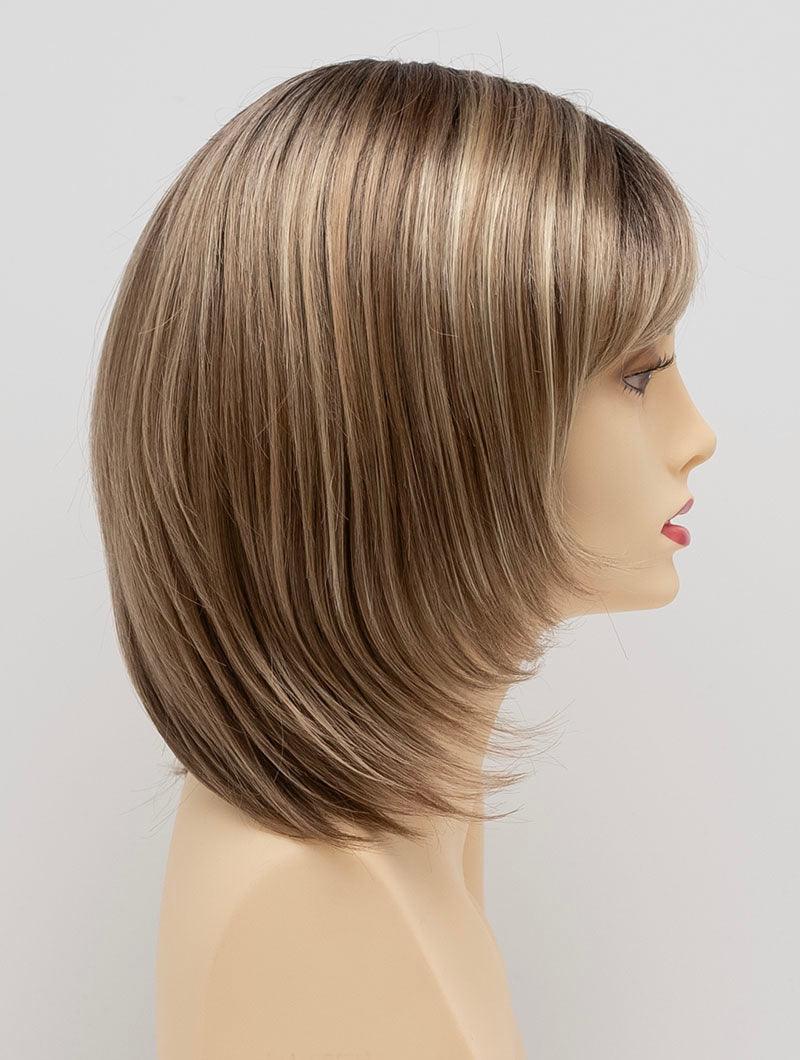 Sparkling Champagne | 26/23/14 R8 | Rooted Neutral Light Blonde