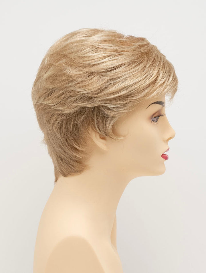 Medium Blonde | 26/23 | Sandy Blonde