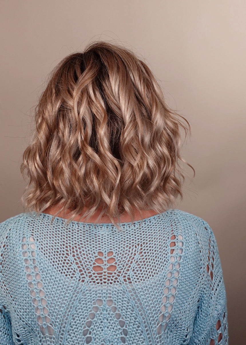 Frannie wearing January in Hand Tied Catalina Blonde