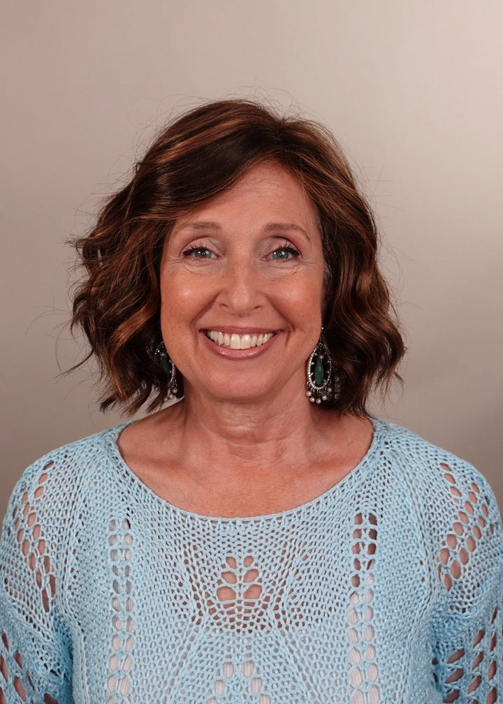 Frannie wearing January in FS6/30/27 Toffee Truffle