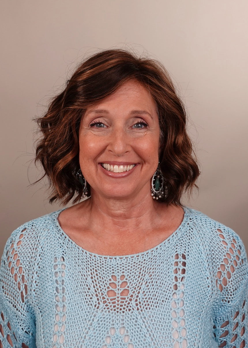 Frannie wearing January in FS6/30/27 Toffee Truffle
